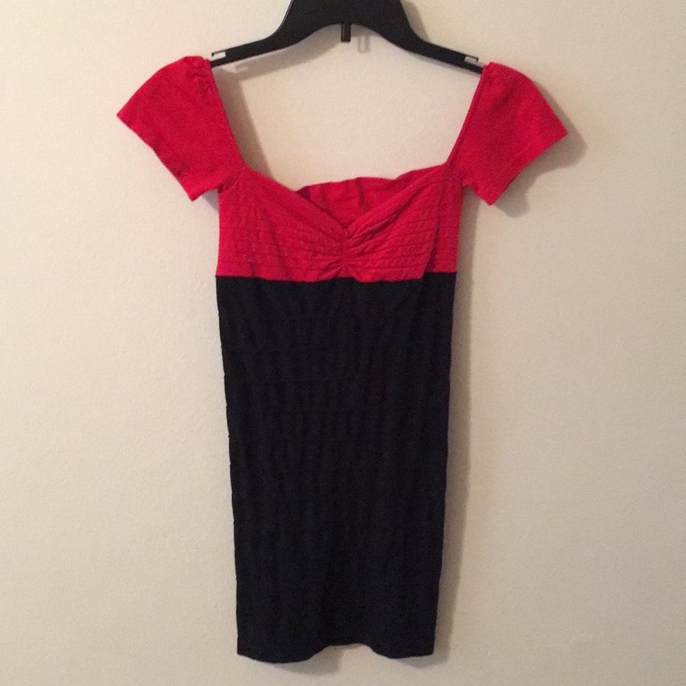 Bebe mini dress perfect for a night on the town.